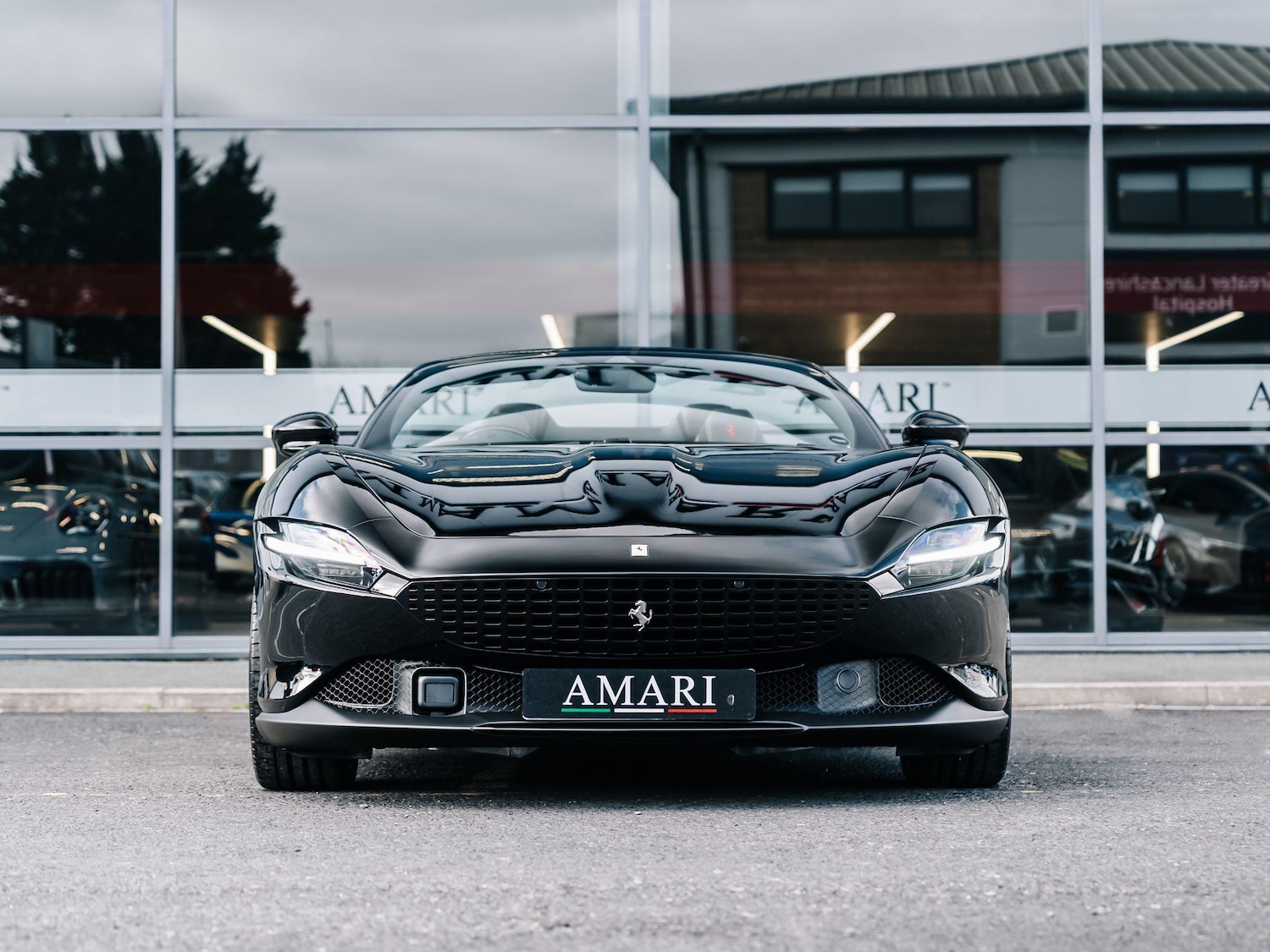 Used Ferrari Roma 2025 for sale - 76283046: Photo 5