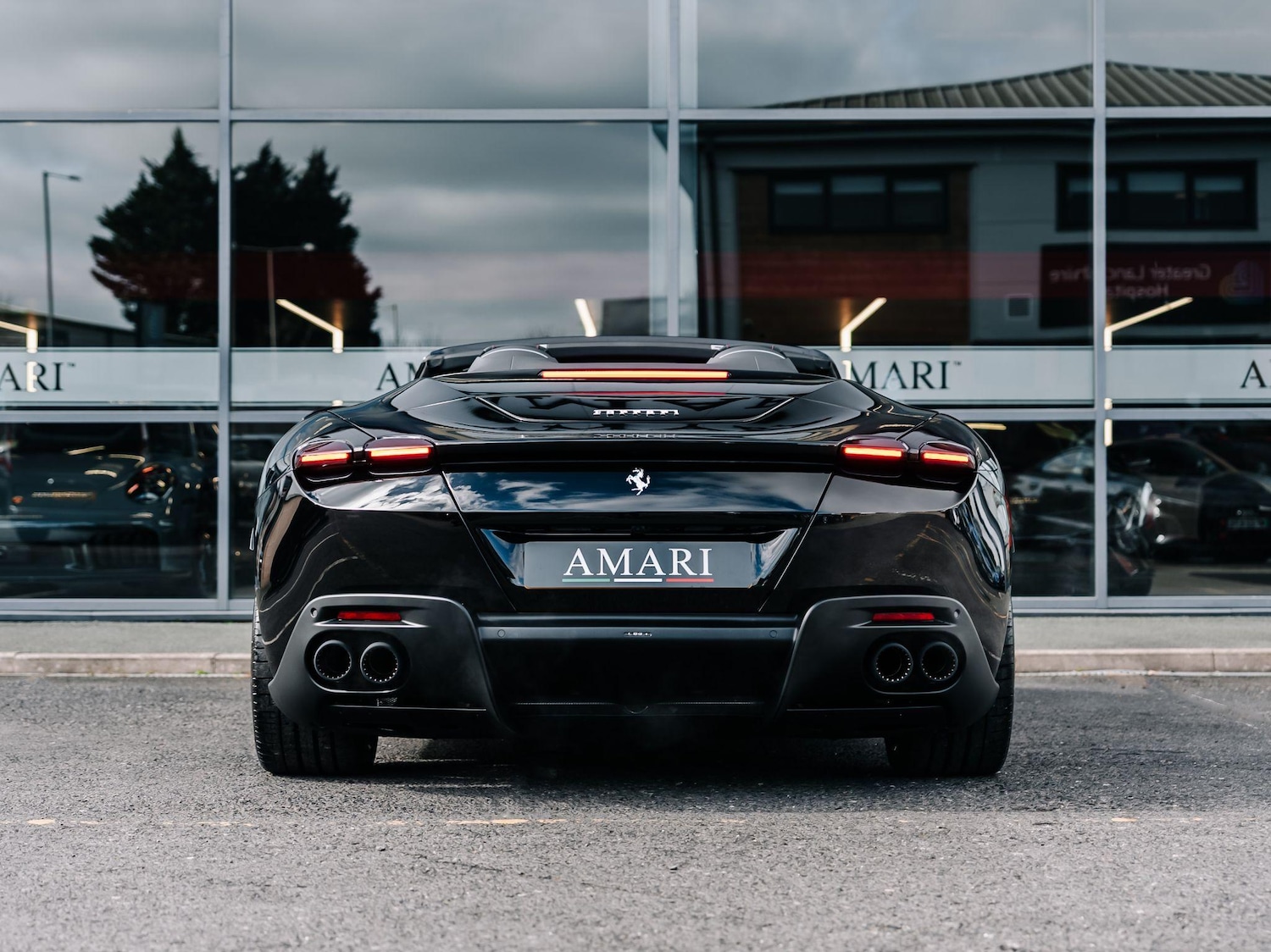 Used Ferrari Roma 2025 for sale - 76283046: Photo 8