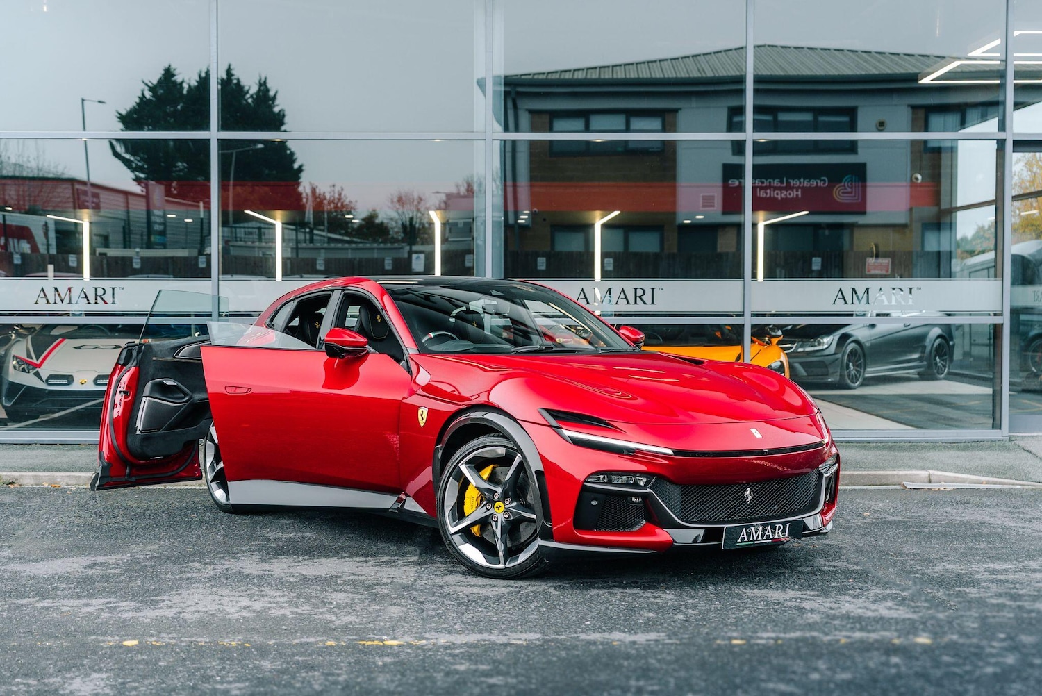 Used Ferrari Purosangue 2024 for sale - 76424502: Photo 2