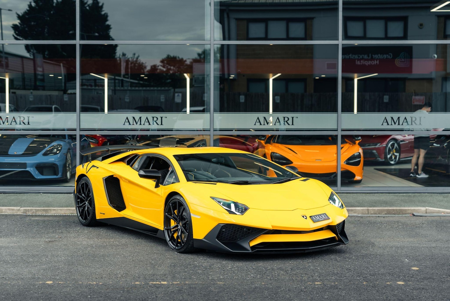 Used Lamborghini Aventador 2017 for sale - 76307128: Photo 1