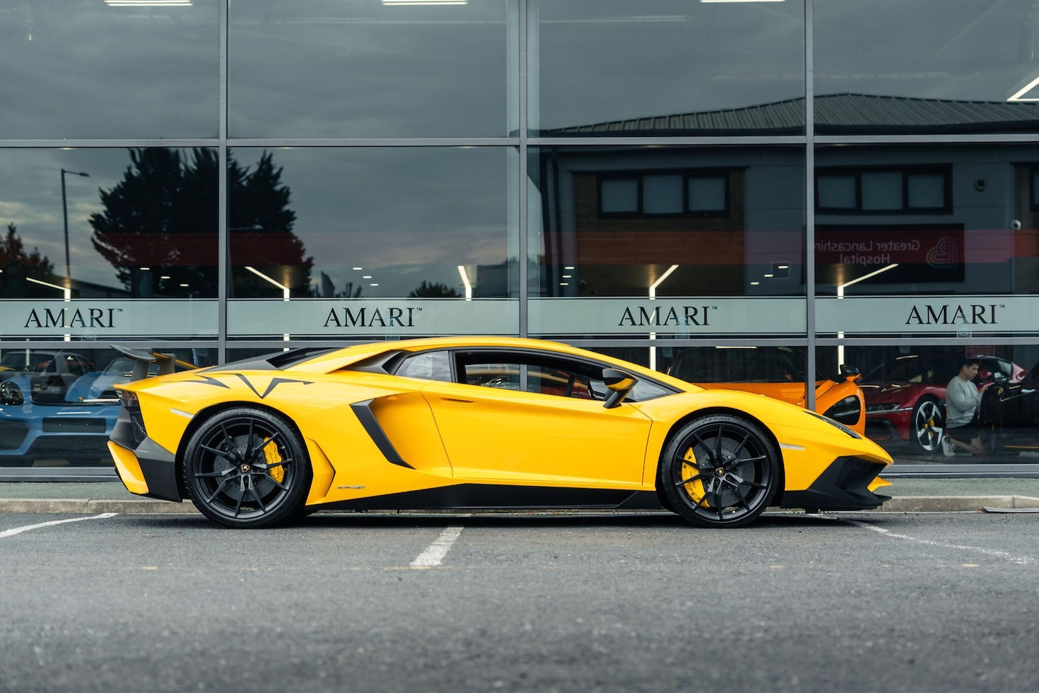 Used Lamborghini Aventador 2017 for sale - 76307128: Photo 3