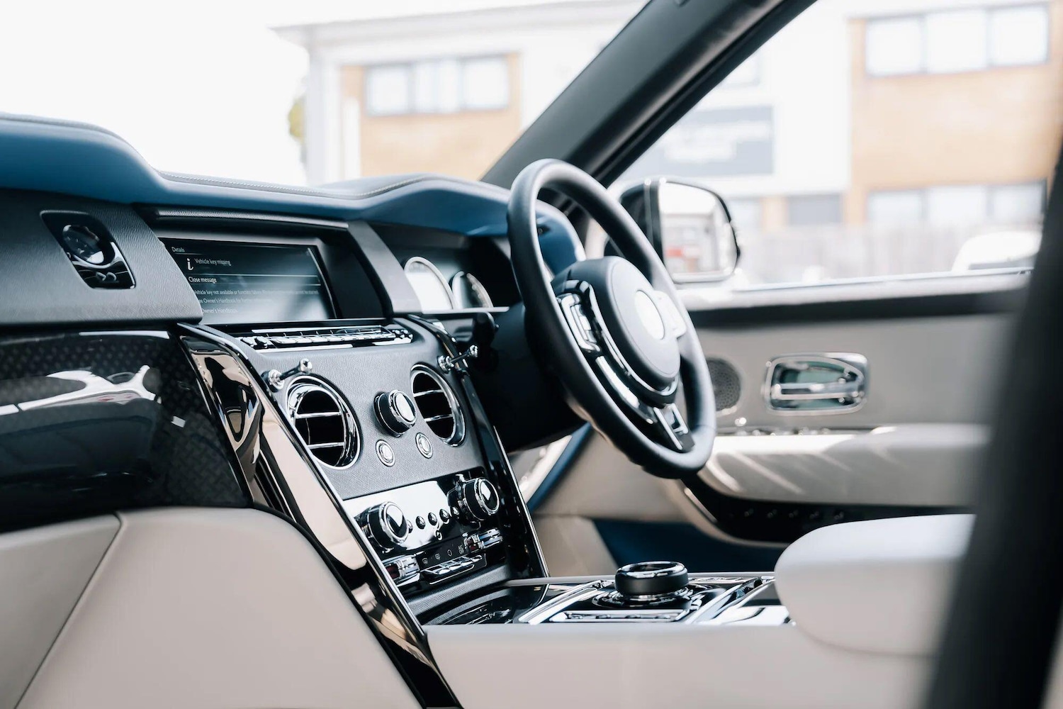 Used Rolls-Royce Cullinan 2020 for sale - 76284262: Photo 43