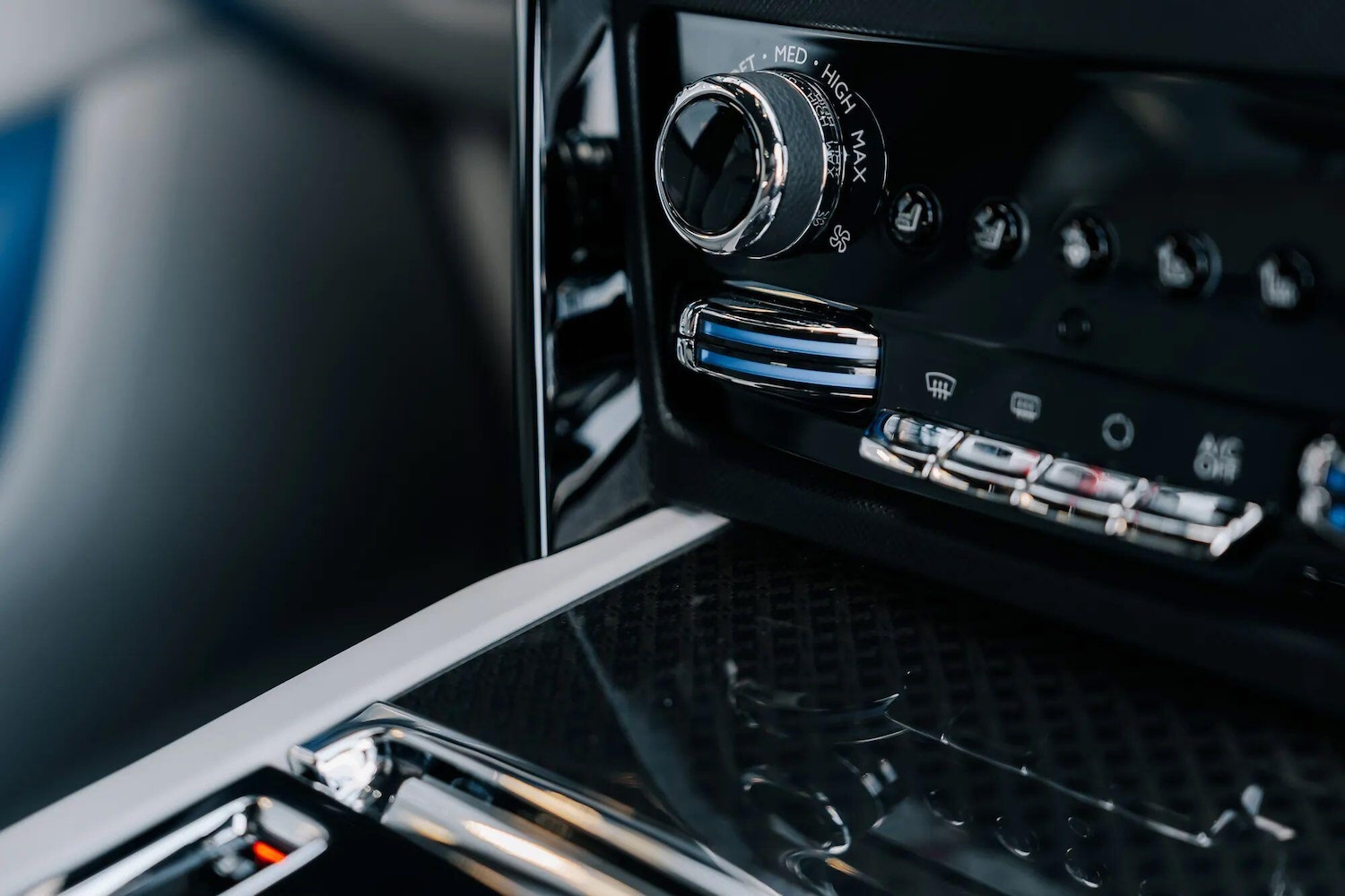 Used Rolls-Royce Cullinan 2020 for sale - 76284262: Photo 46