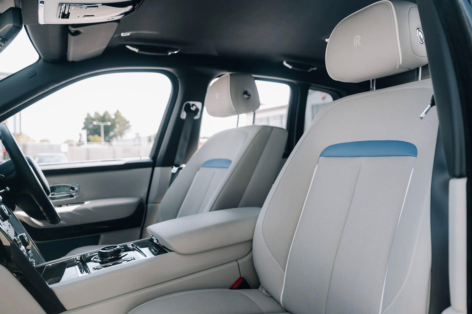 Used Rolls-Royce Cullinan 2020 for sale - 76284262: Photo 54