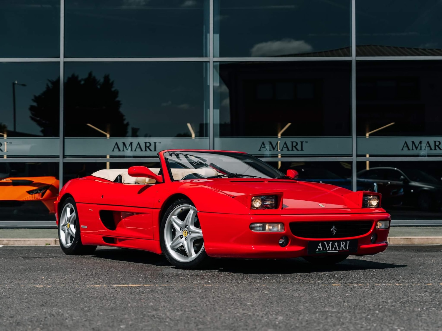 Used Ferrari F355 1996 for sale - 76282760: Photo 2
