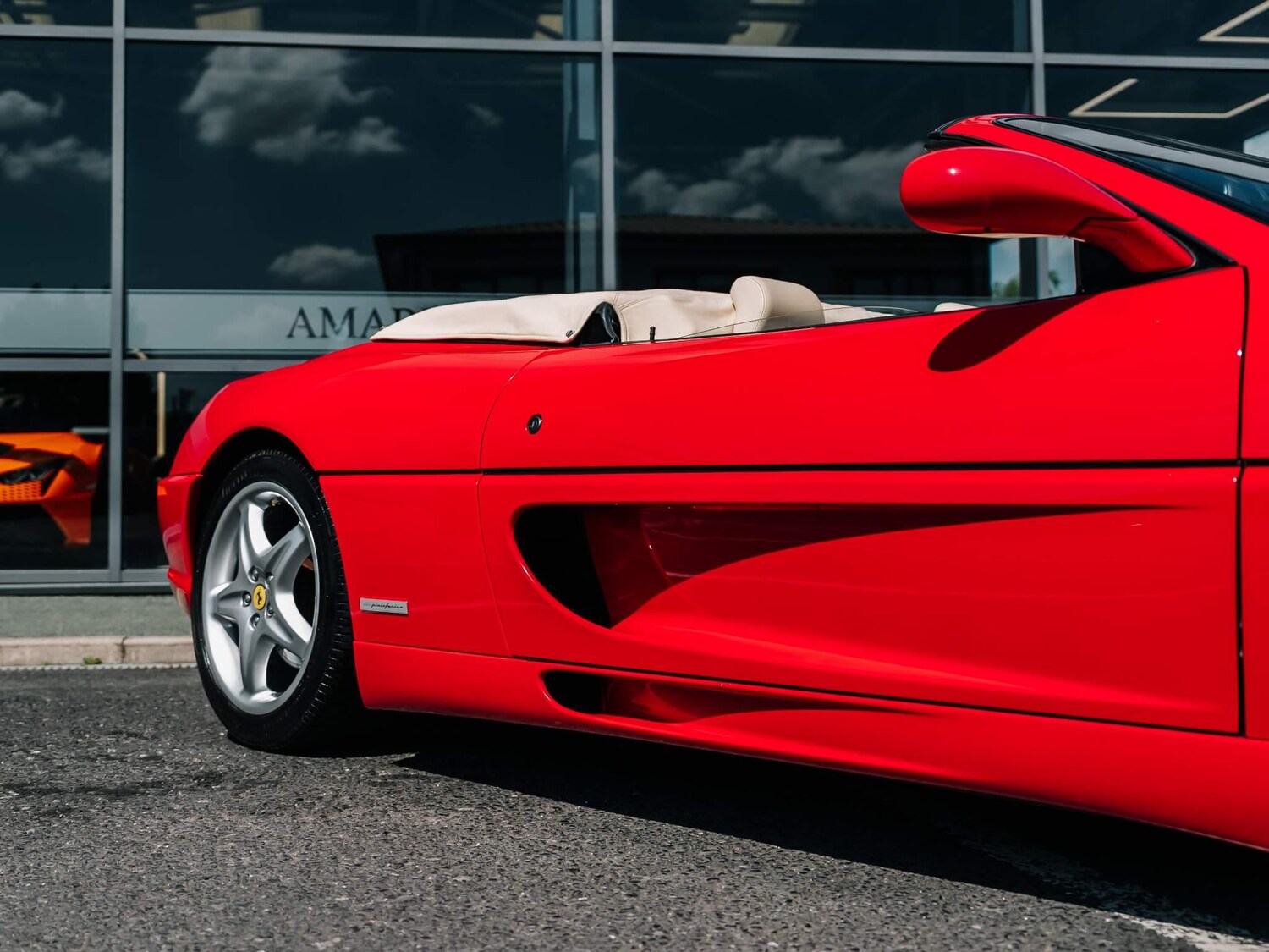 Used Ferrari F355 1996 for sale - 76282760: Photo 20