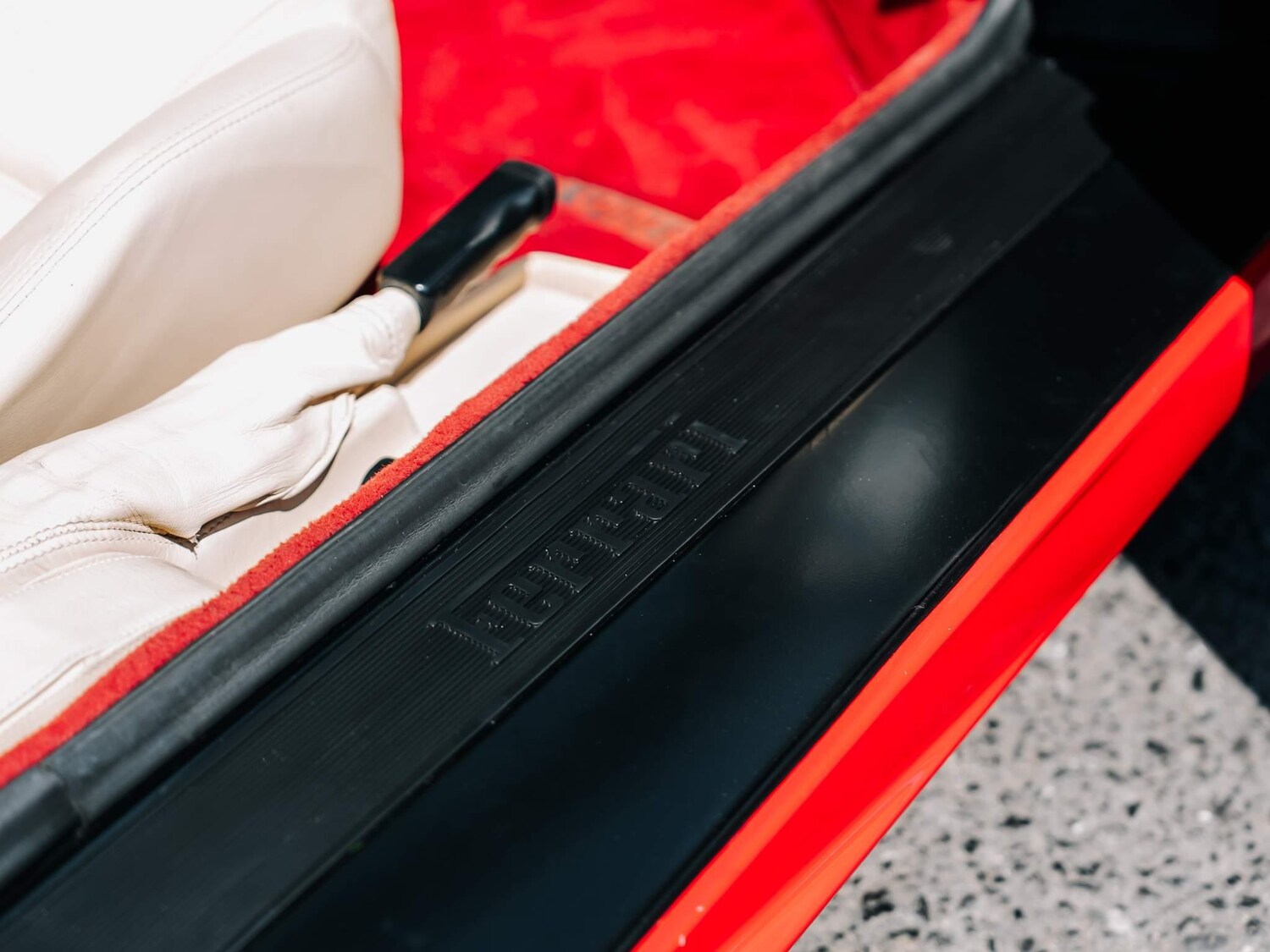 Used Ferrari F355 1996 for sale - 76282760: Photo 45