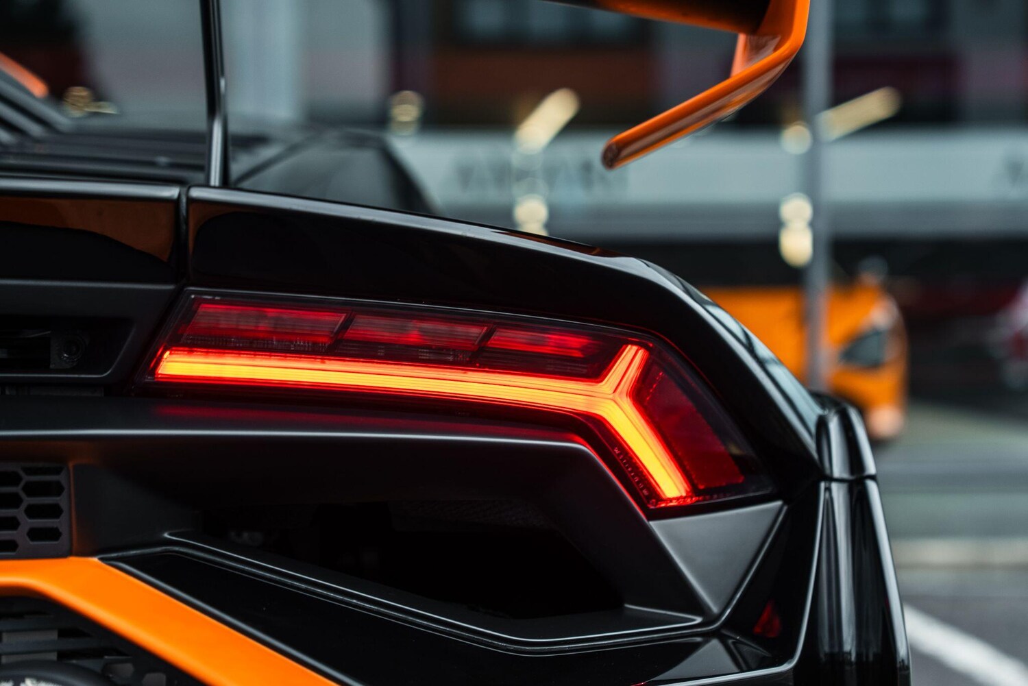 Used Lamborghini Huracan 2023 for sale - 76282774: Photo 39