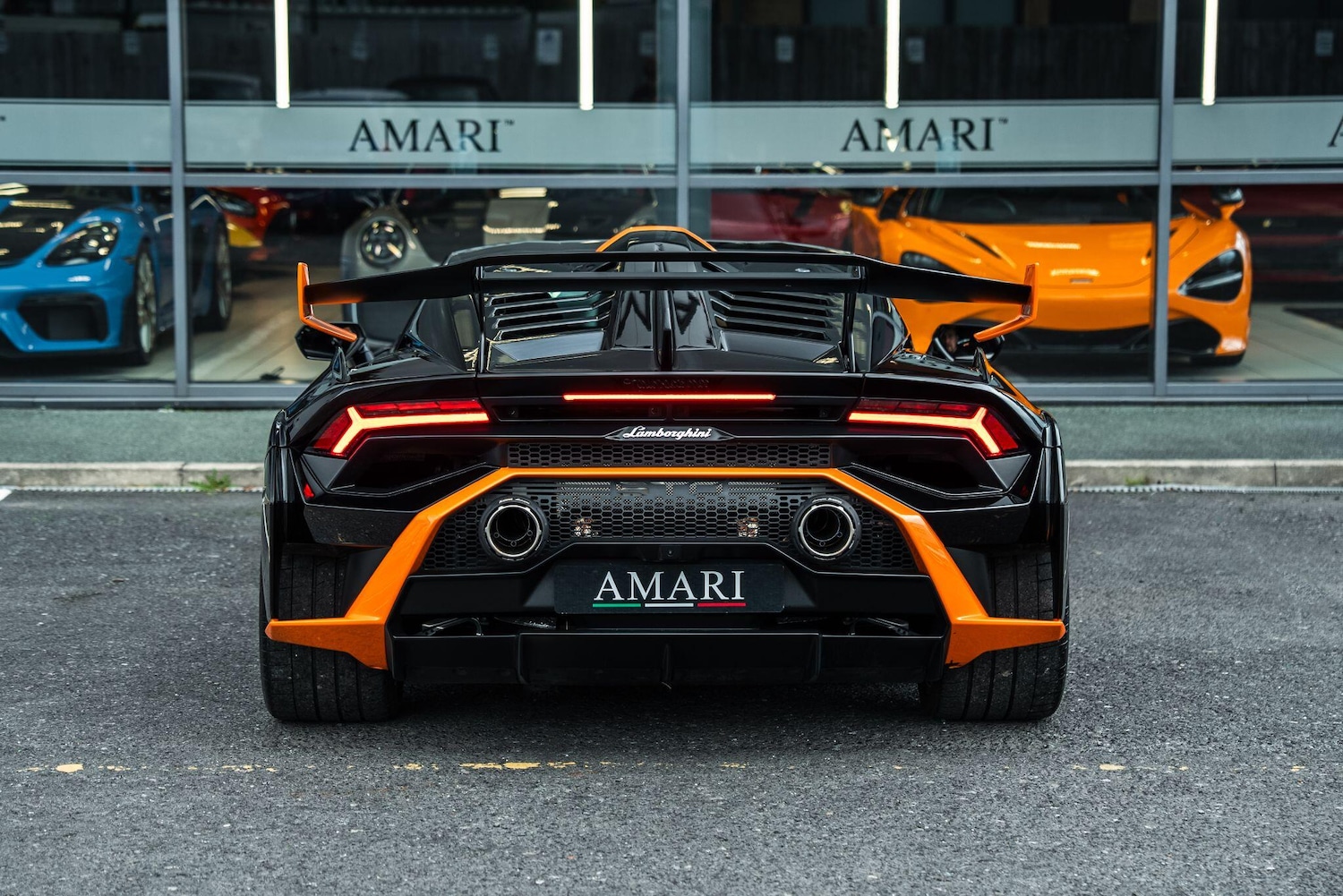 Used Lamborghini Huracan 2023 for sale - 76282774: Photo 8