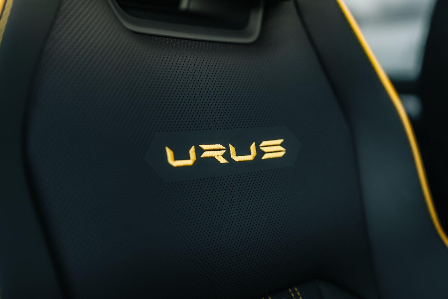 Used Lamborghini Urus 2023 for sale - 76282626: Photo 51