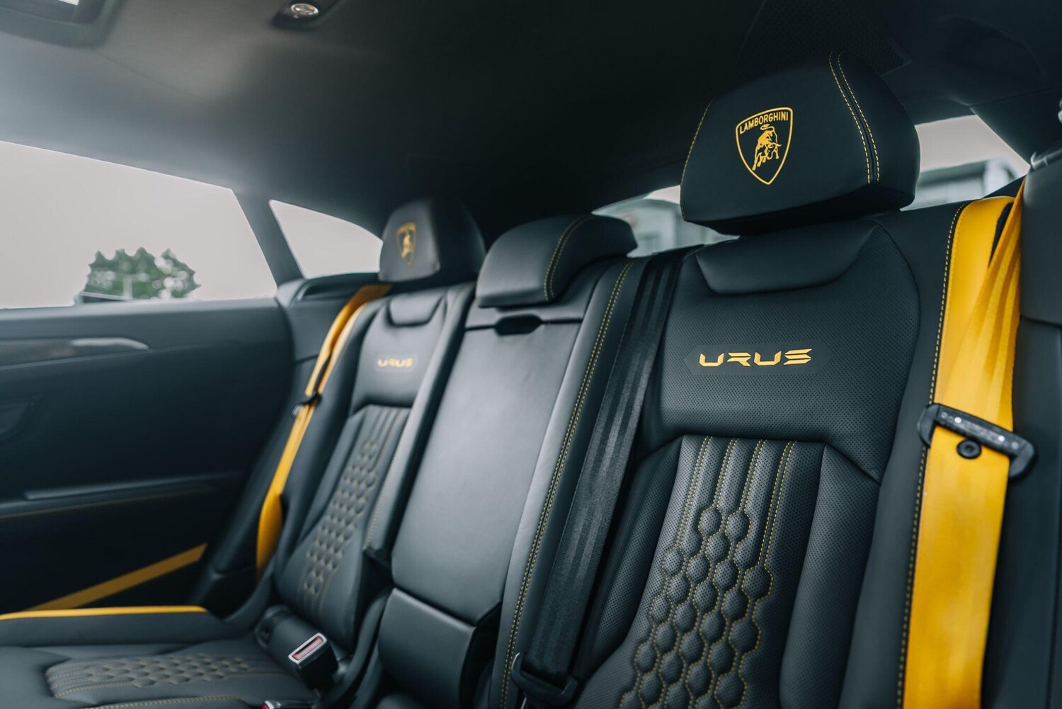 Used Lamborghini Urus 2023 for sale - 76282626: Photo 56