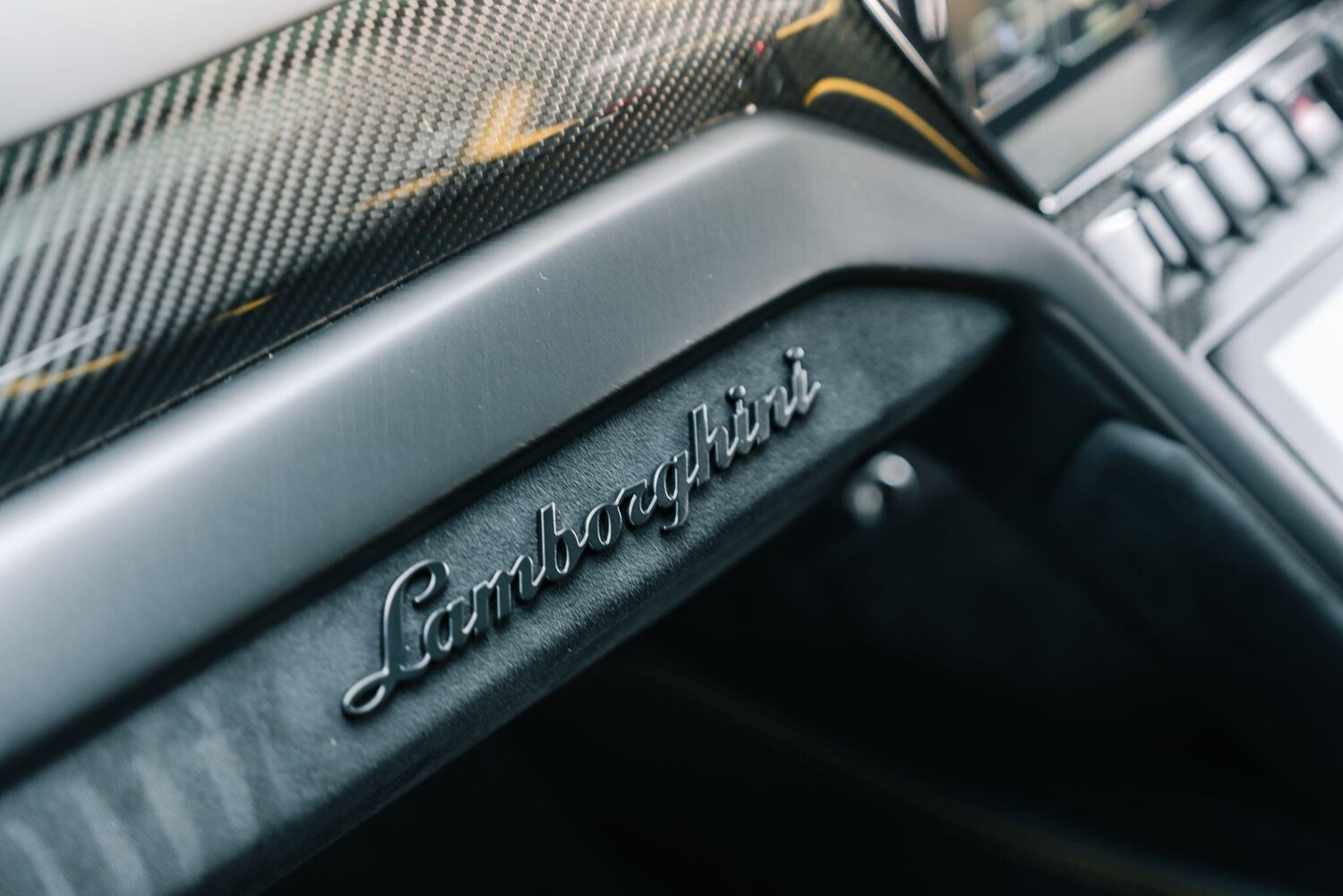 Used Lamborghini Urus 2023 for sale - 76282626: Photo 59