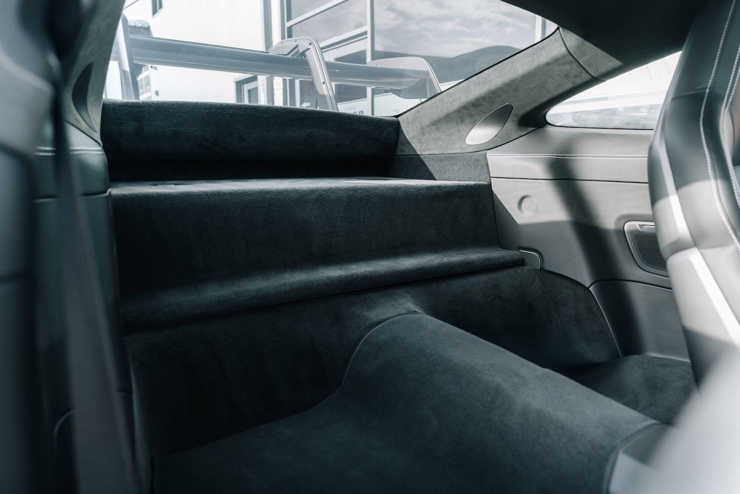 Used Porsche 911 for sale - 76361381: Photo 62