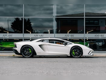 Used Lamborghini Aventador 2017 for sale - 76283484: Photo
