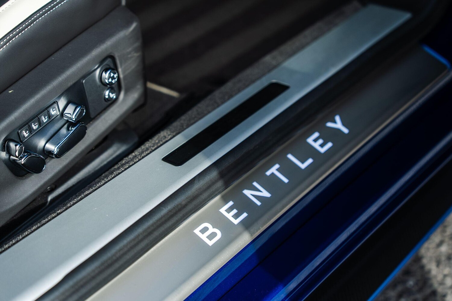 Used Bentley Continental 2024 for sale - 76284405: Photo 40