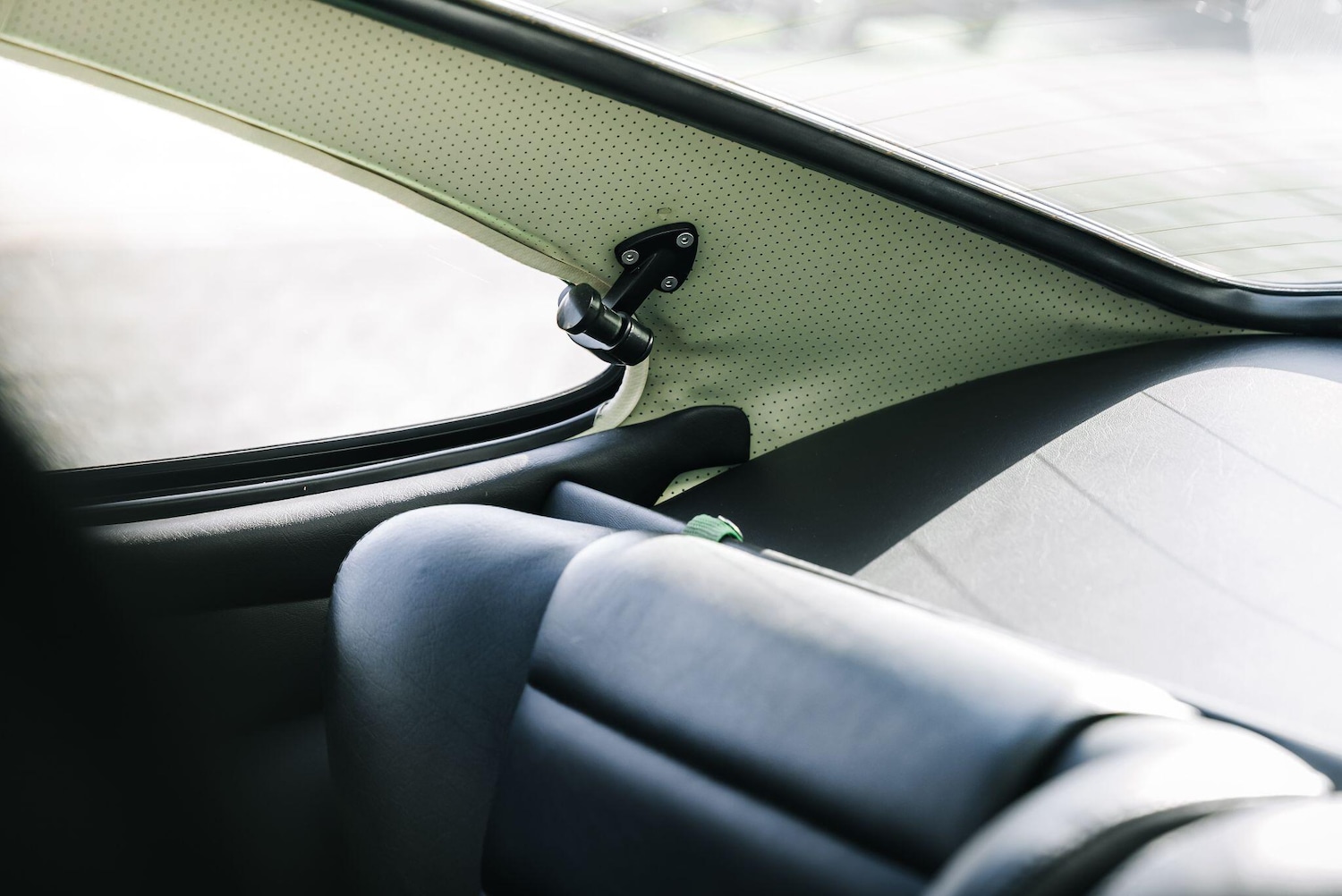 Used Porsche 911 for sale - 76990318: Photo 63