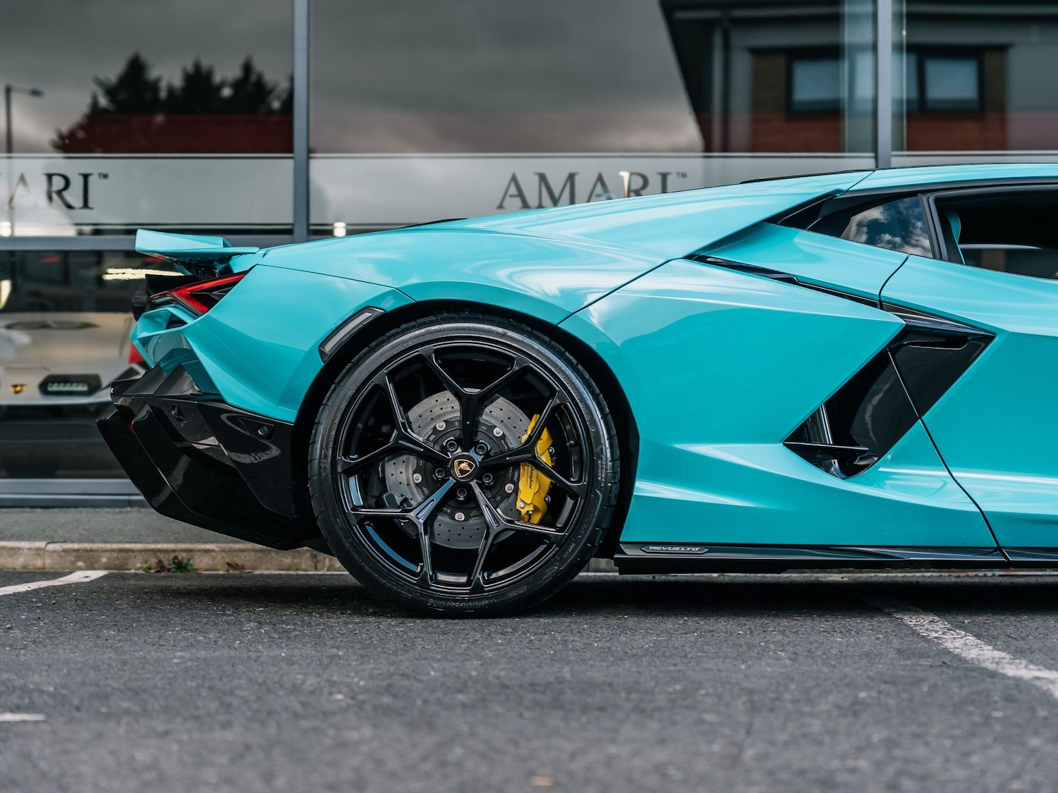 Used Lamborghini Revuelto for sale - 76476694: Photo 10