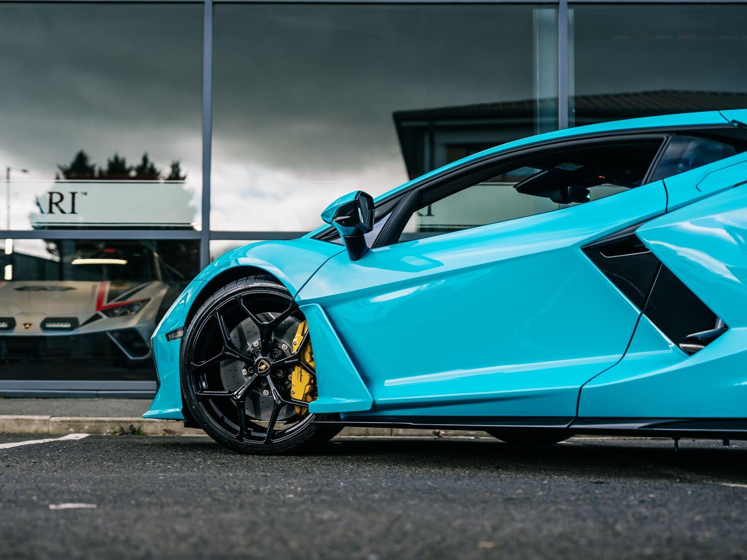 Used Lamborghini Revuelto for sale - 76476694: Photo 43