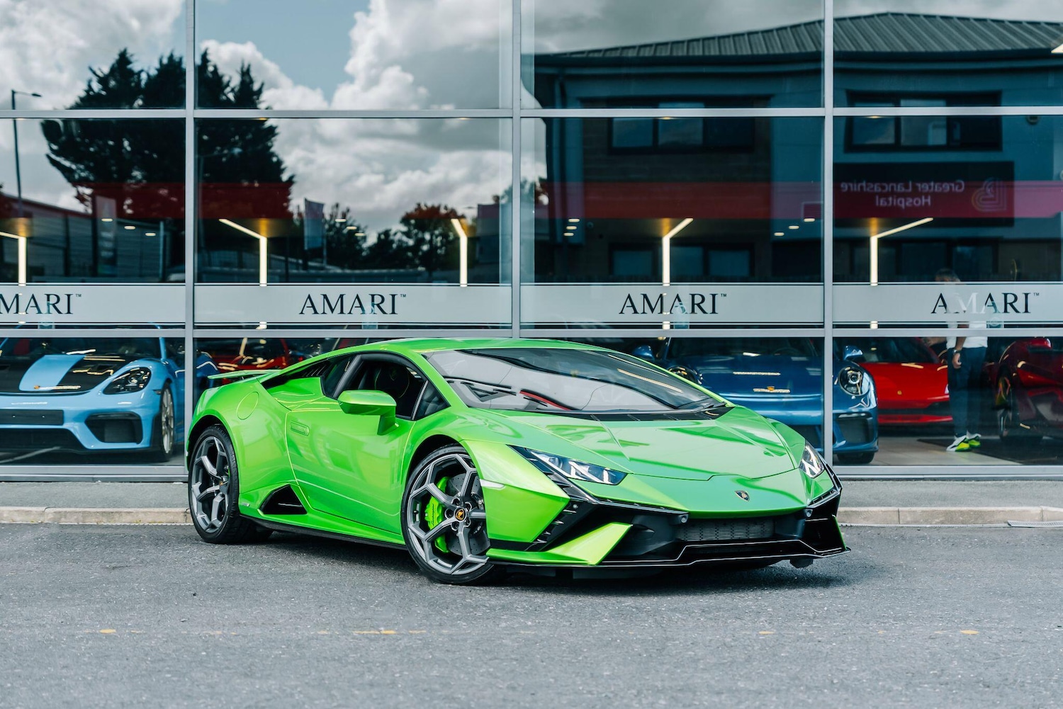 Used Lamborghini Huracan 2023 for sale - 76282753: Photo 1