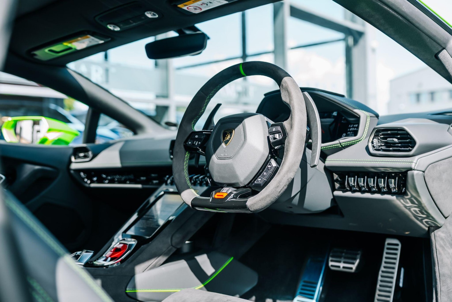 Used Lamborghini Huracan 2023 for sale - 76282753: Photo 34