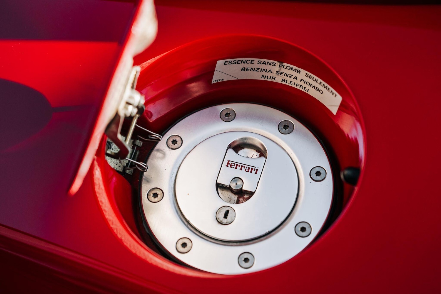 Used Ferrari F40 2012 for sale - 76727384: Photo 23