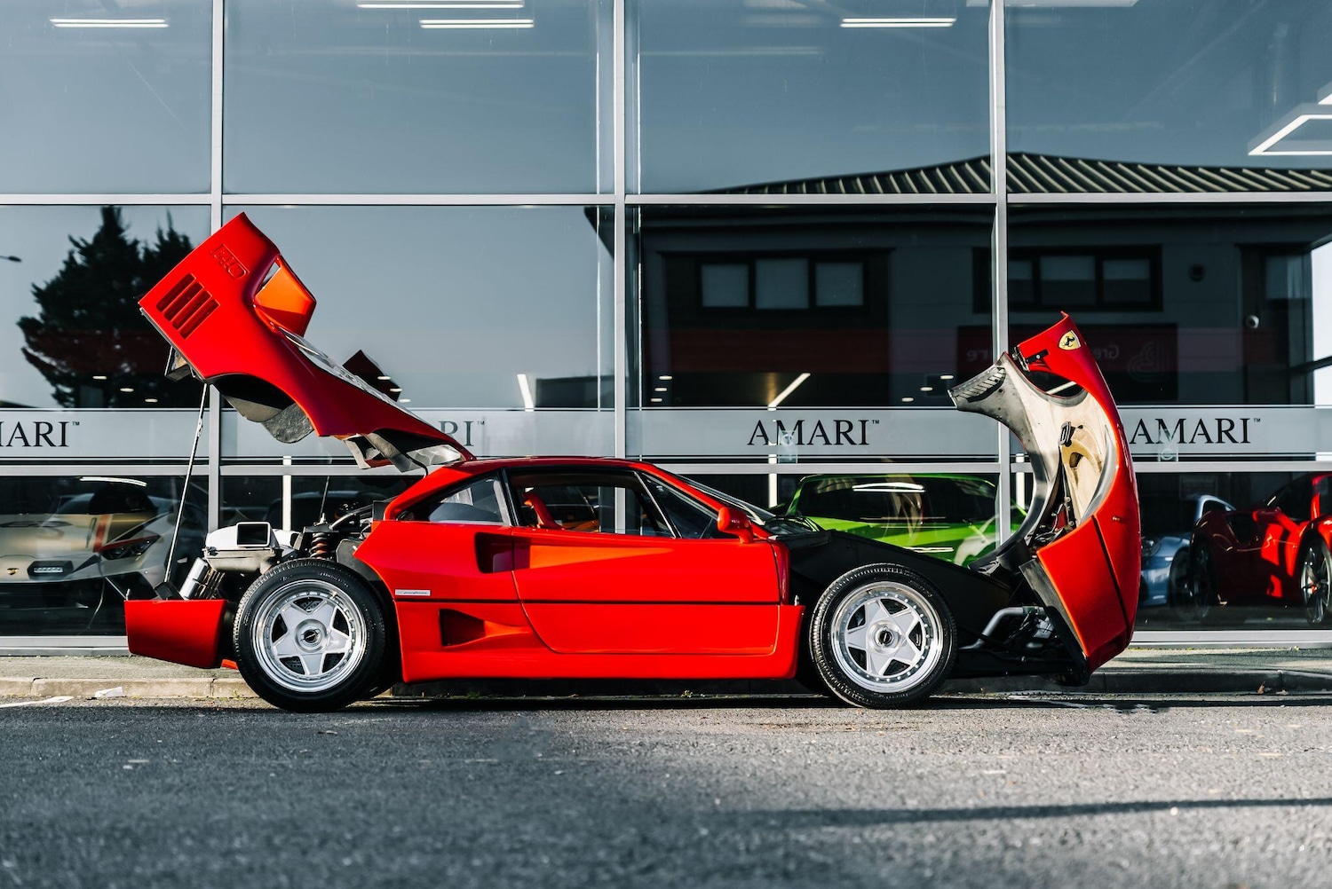 Used Ferrari F40 2012 for sale - 76727384: Photo 5