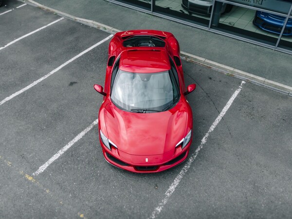 Used Ferrari 296 GTB 2024 for sale - 76283194: Photo 37