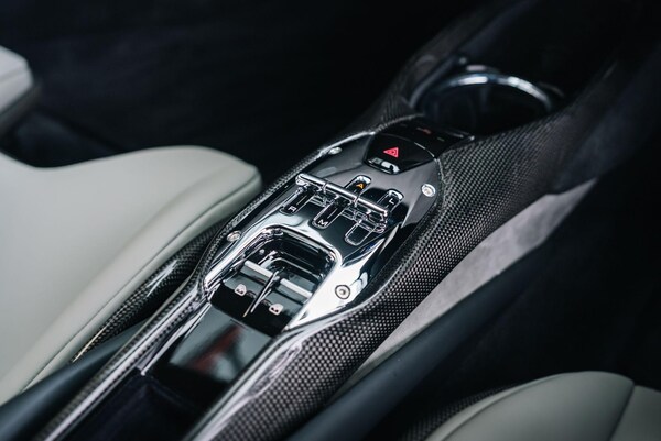 Used Ferrari 296 GTB 2024 for sale - 76283194: Photo 45