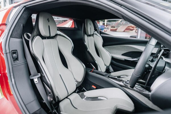 Used Ferrari 296 GTB 2024 for sale - 76283194: Photo 51