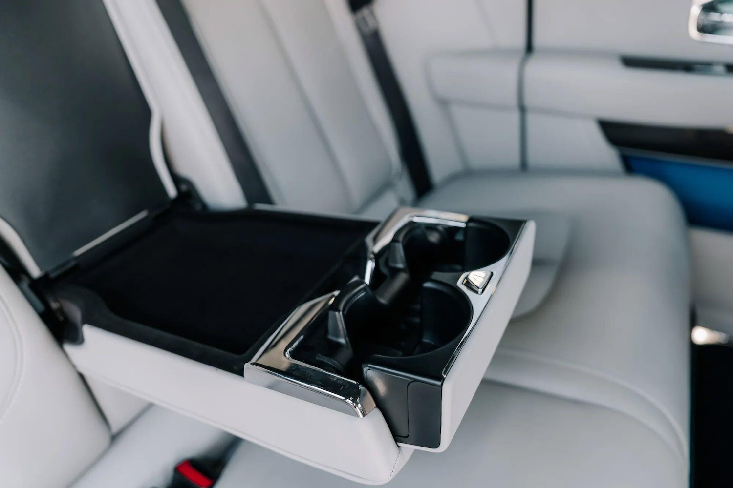 Used Rolls-Royce Cullinan 2020 for sale - 76988264: Photo 48