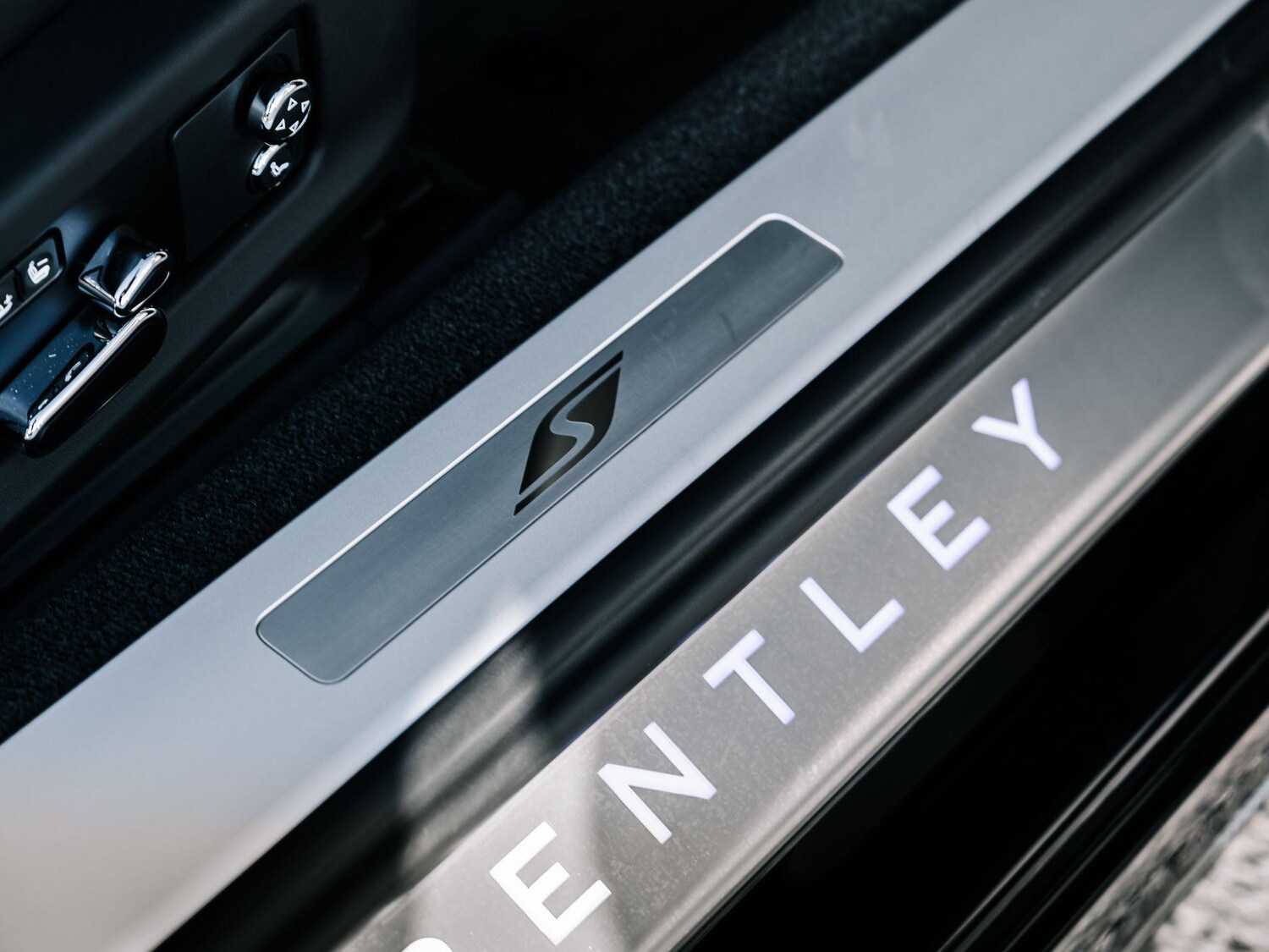 Used Bentley Continental 2023 for sale - 76284427: Photo 56