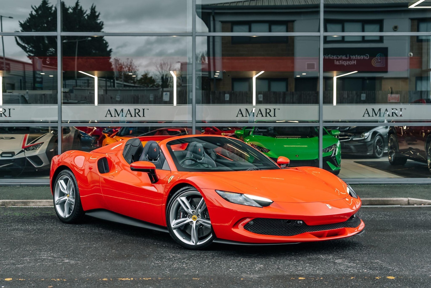 Used Ferrari 296 GTS 2025 for sale - 76284217: Photo 1