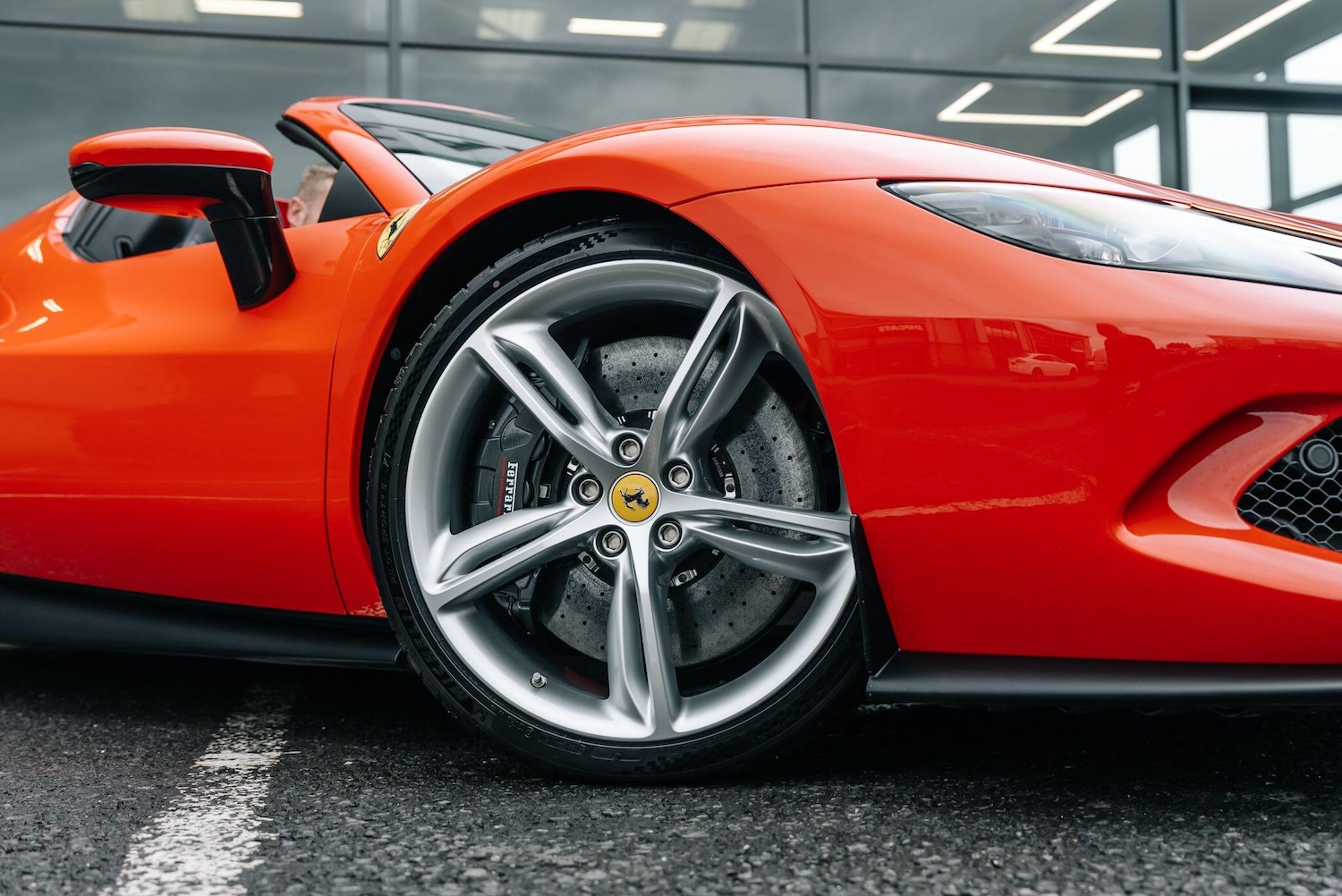 Used Ferrari 296 GTS 2025 for sale - 76284217: Photo 27