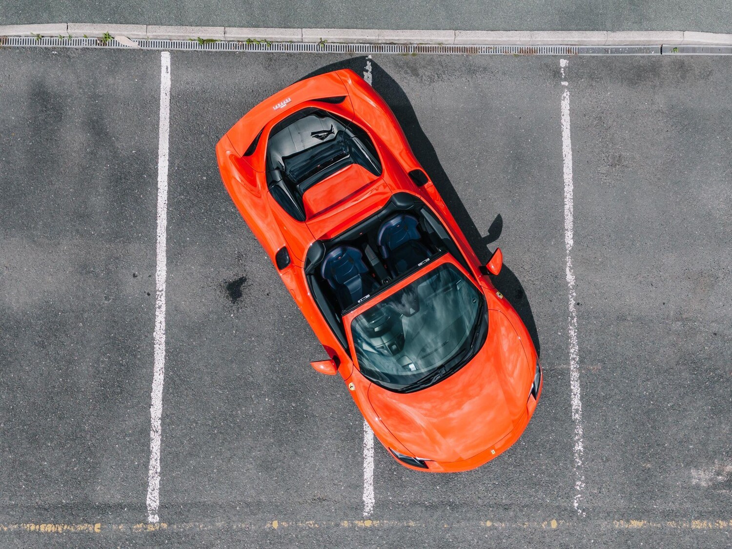 Used Ferrari 296 GTS 2025 for sale - 76284217: Photo 30