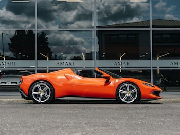 Used Ferrari 296 GTS 2024 for sale - 76284217: Photo