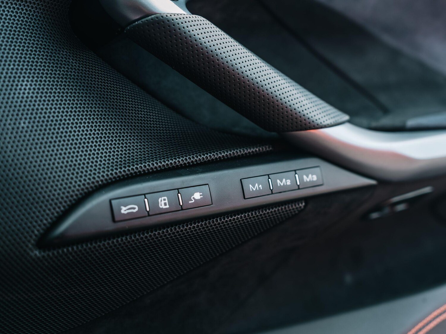 Used Ferrari 296 GTS 2025 for sale - 76284217: Photo 46