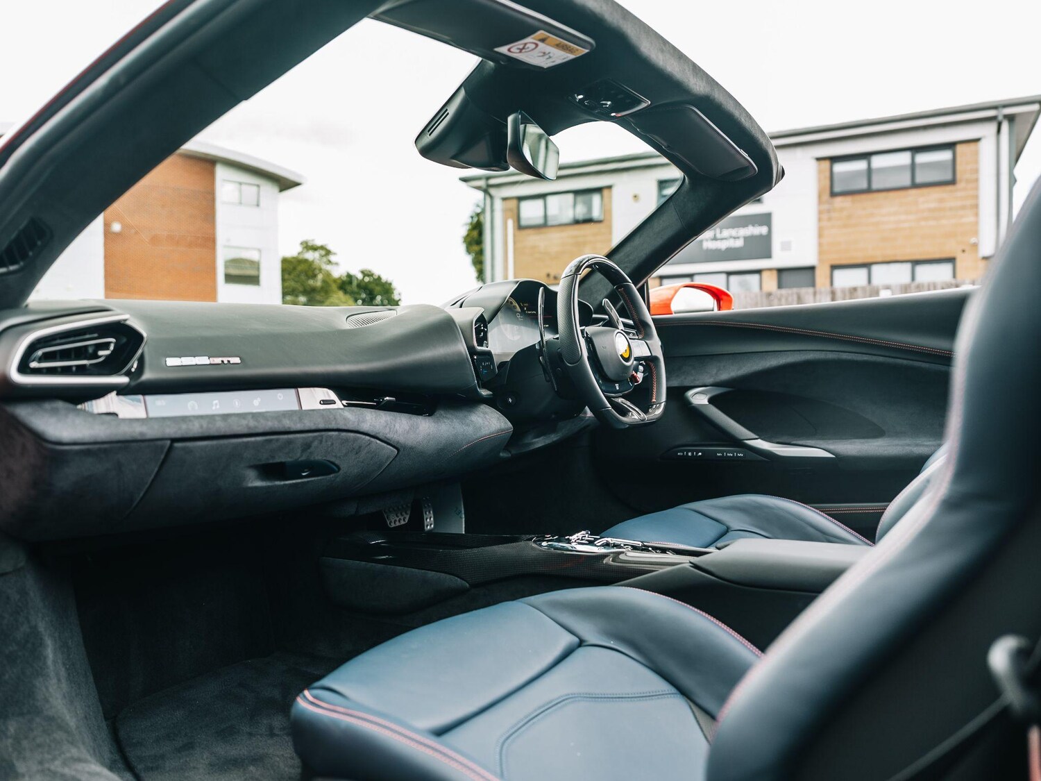 Used Ferrari 296 GTS 2025 for sale - 76284217: Photo 48