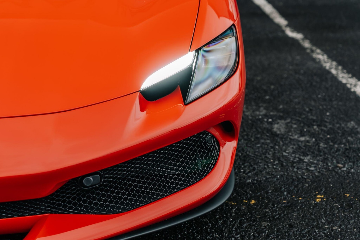 Used Ferrari 296 GTS 2025 for sale - 76284217: Photo 7