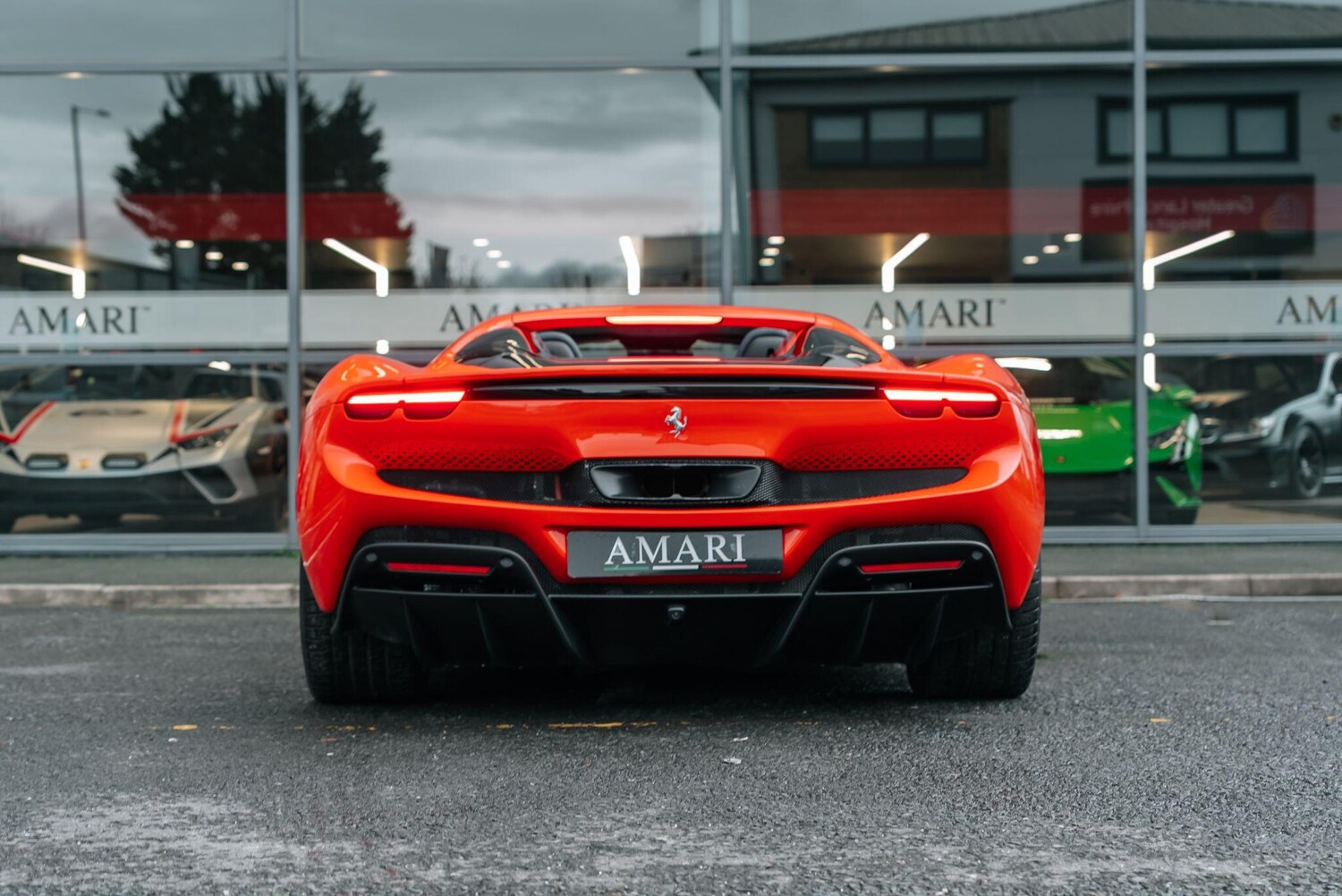 Used Ferrari 296 GTS 2025 for sale - 76284217: Photo 8