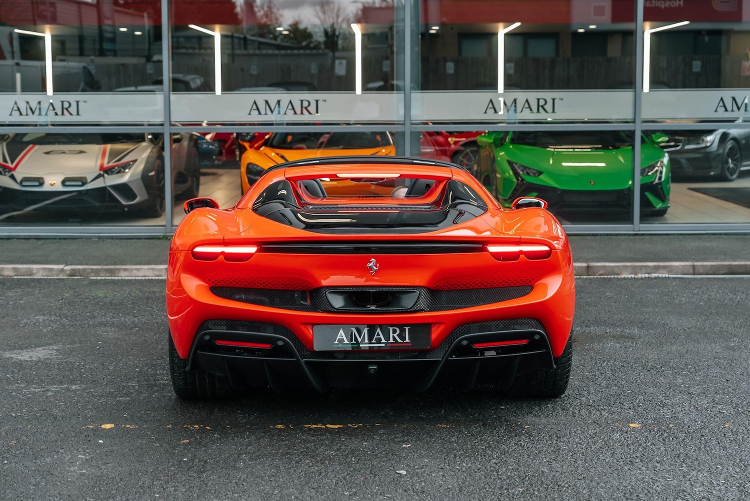 Used Ferrari 296 GTS 2025 for sale - 76284217: Photo 9