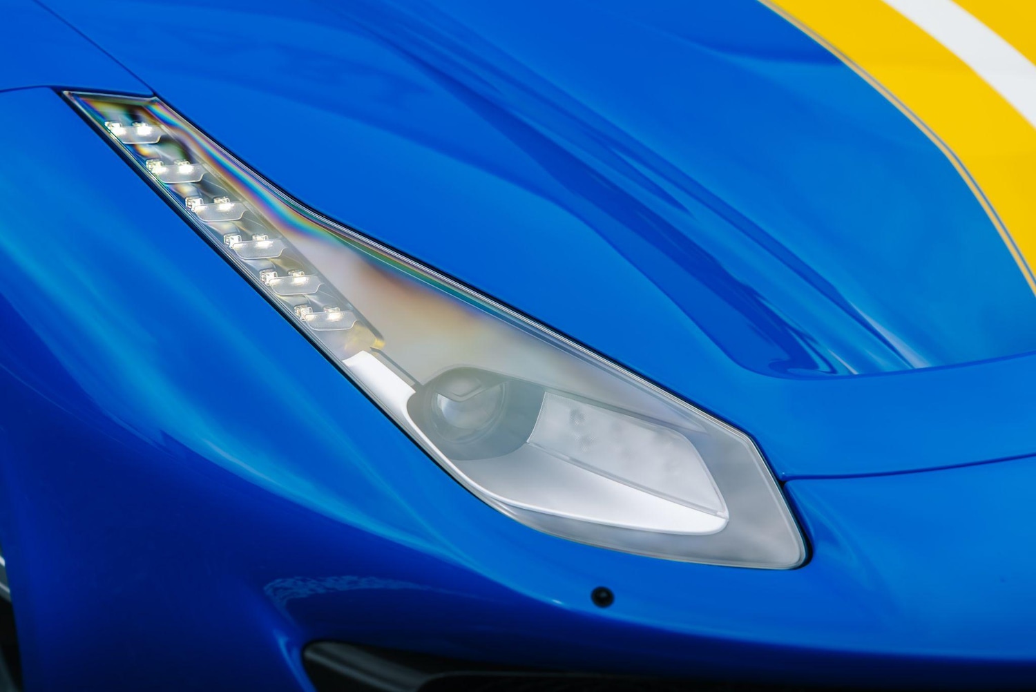 Used Ferrari 488 Pista 2021 for sale - 76284222: Photo 14