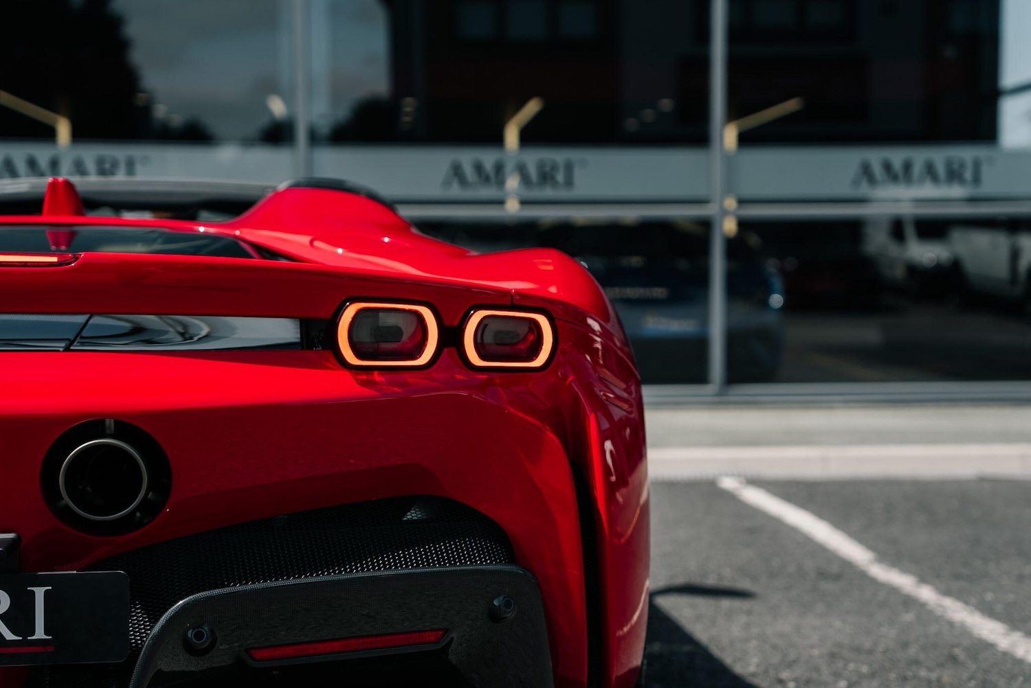 Used Ferrari SF90 Spider 2023 for sale - 76284259: Photo 10