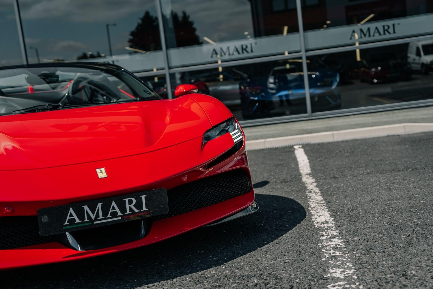 Used Ferrari SF90 Spider 2023 for sale - 76284259: Photo 15