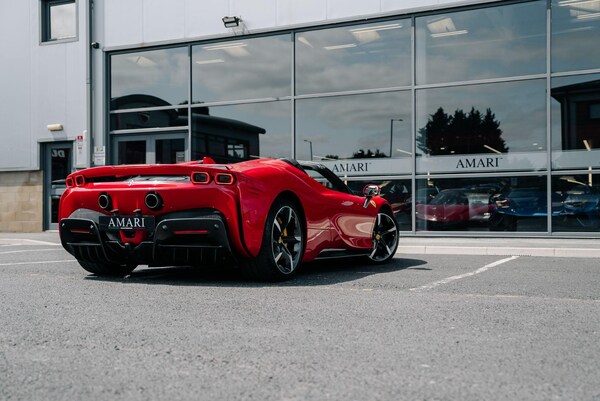 Used Ferrari SF90 Stradale for sale - 76284259: Photo 26