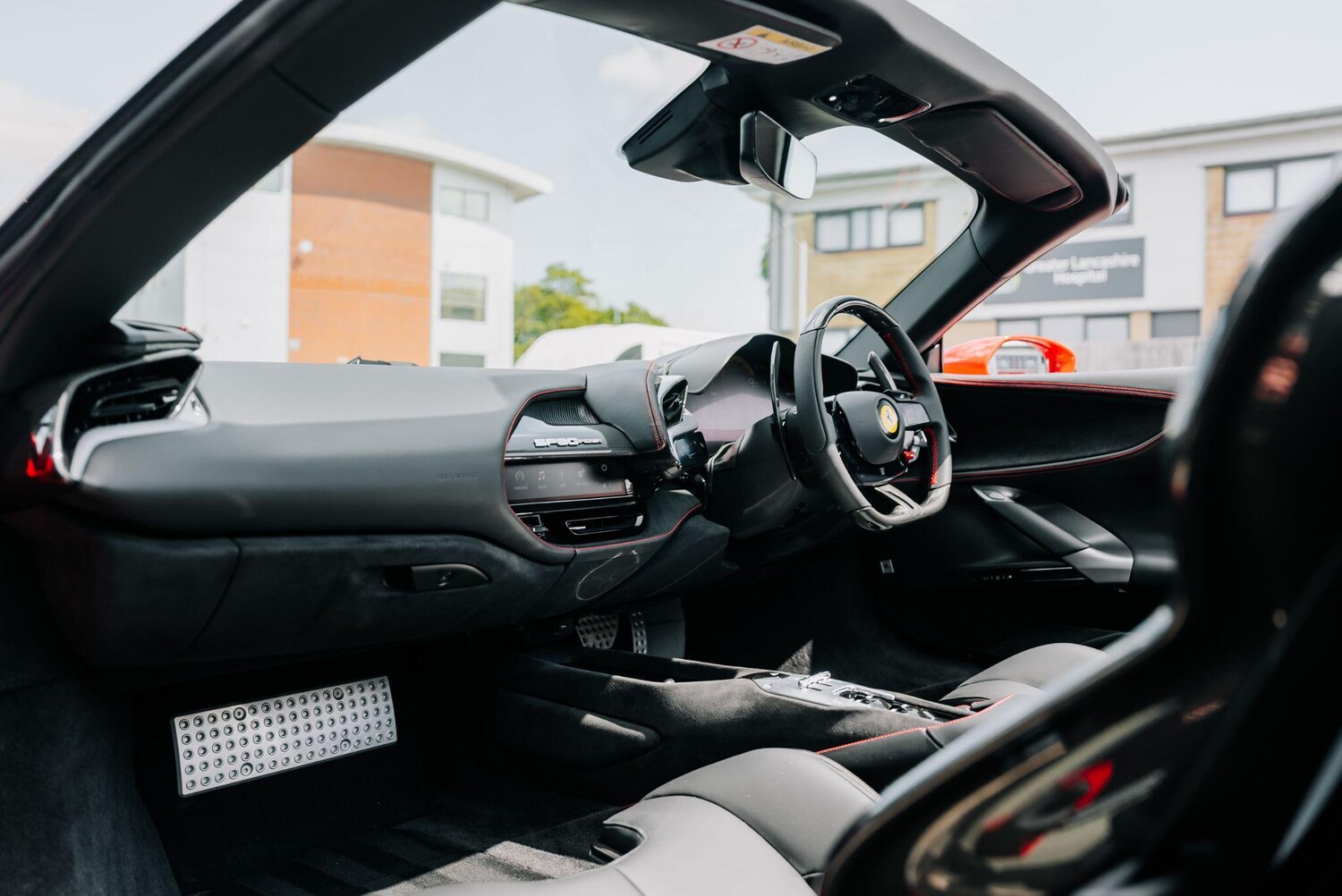 Used Ferrari SF90 Spider 2023 for sale - 76284259: Photo 49