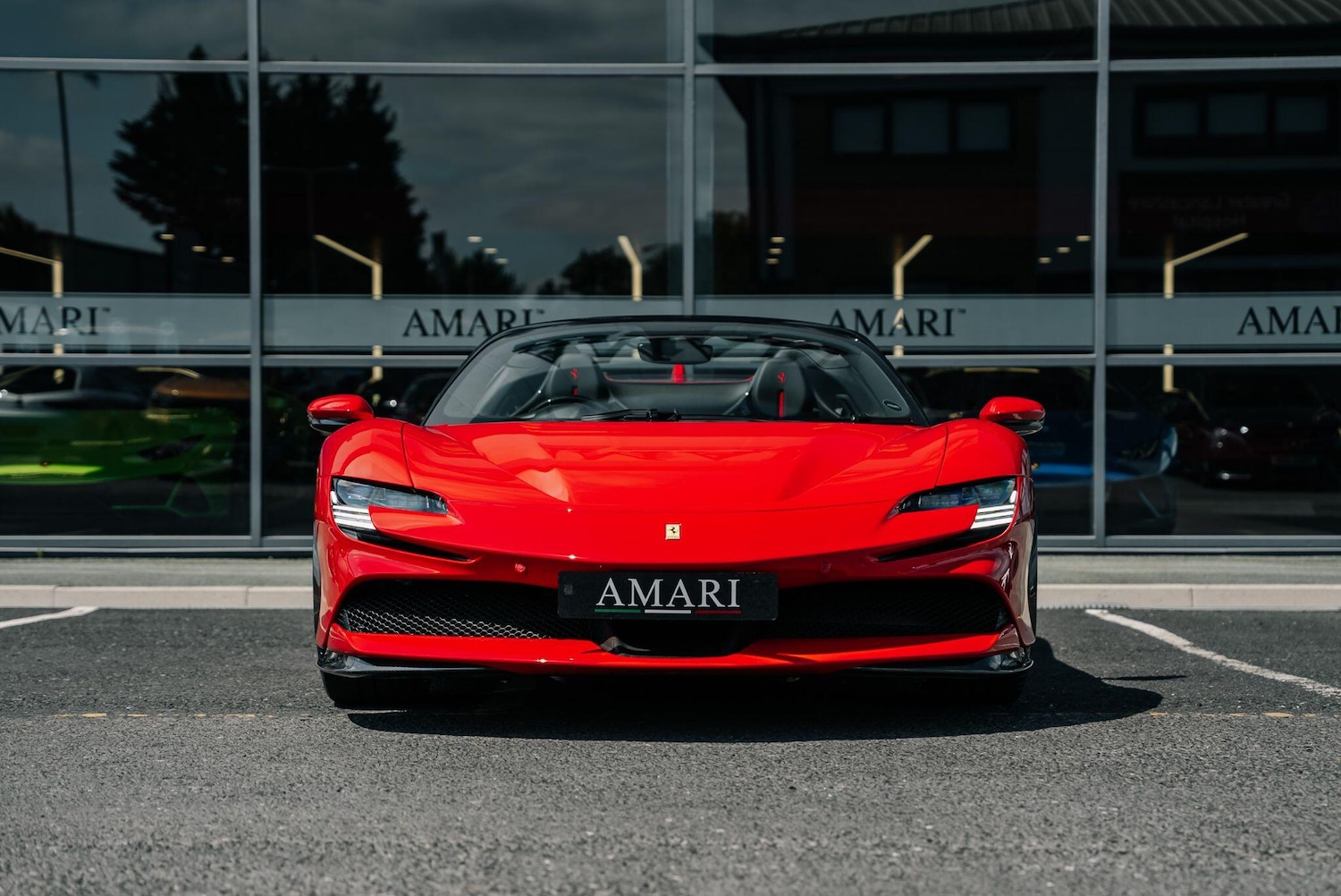 Used Ferrari SF90 Spider 2023 for sale - 76284259: Photo 5