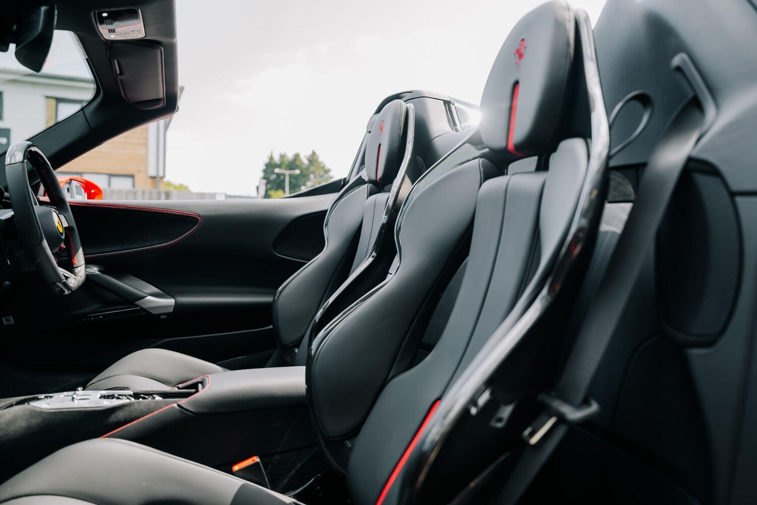 Used Ferrari SF90 Spider 2023 for sale - 76284259: Photo 51