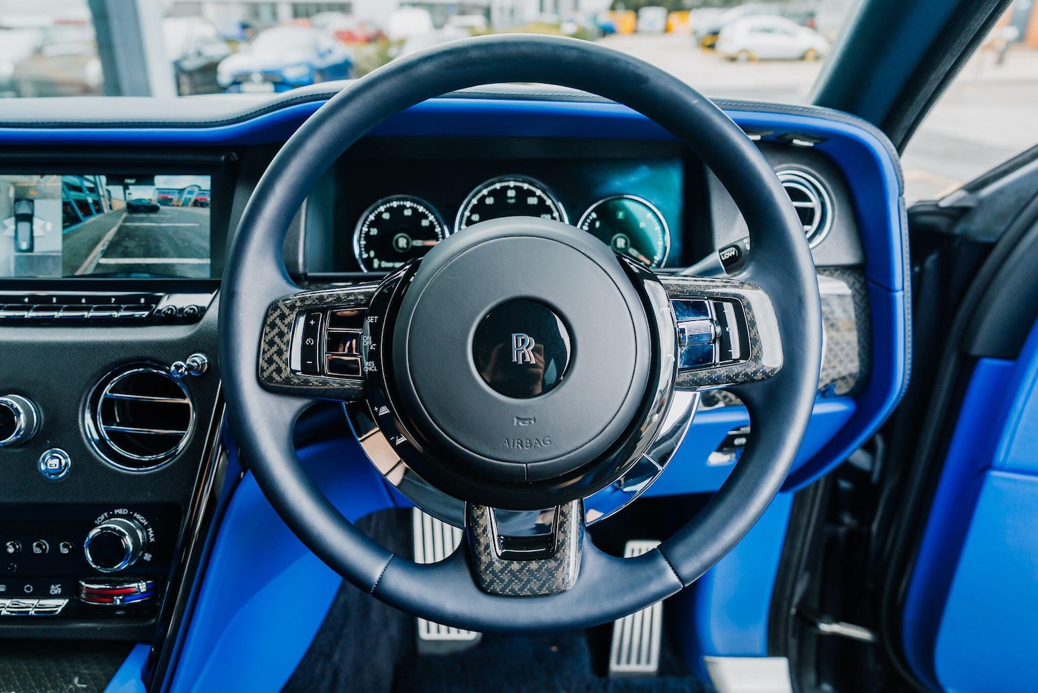 Used Rolls-Royce Cullinan 2020 for sale - 76283575: Photo 38