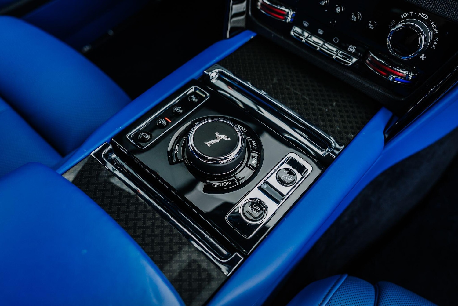 Used Rolls-Royce Cullinan 2020 for sale - 76283575: Photo 42