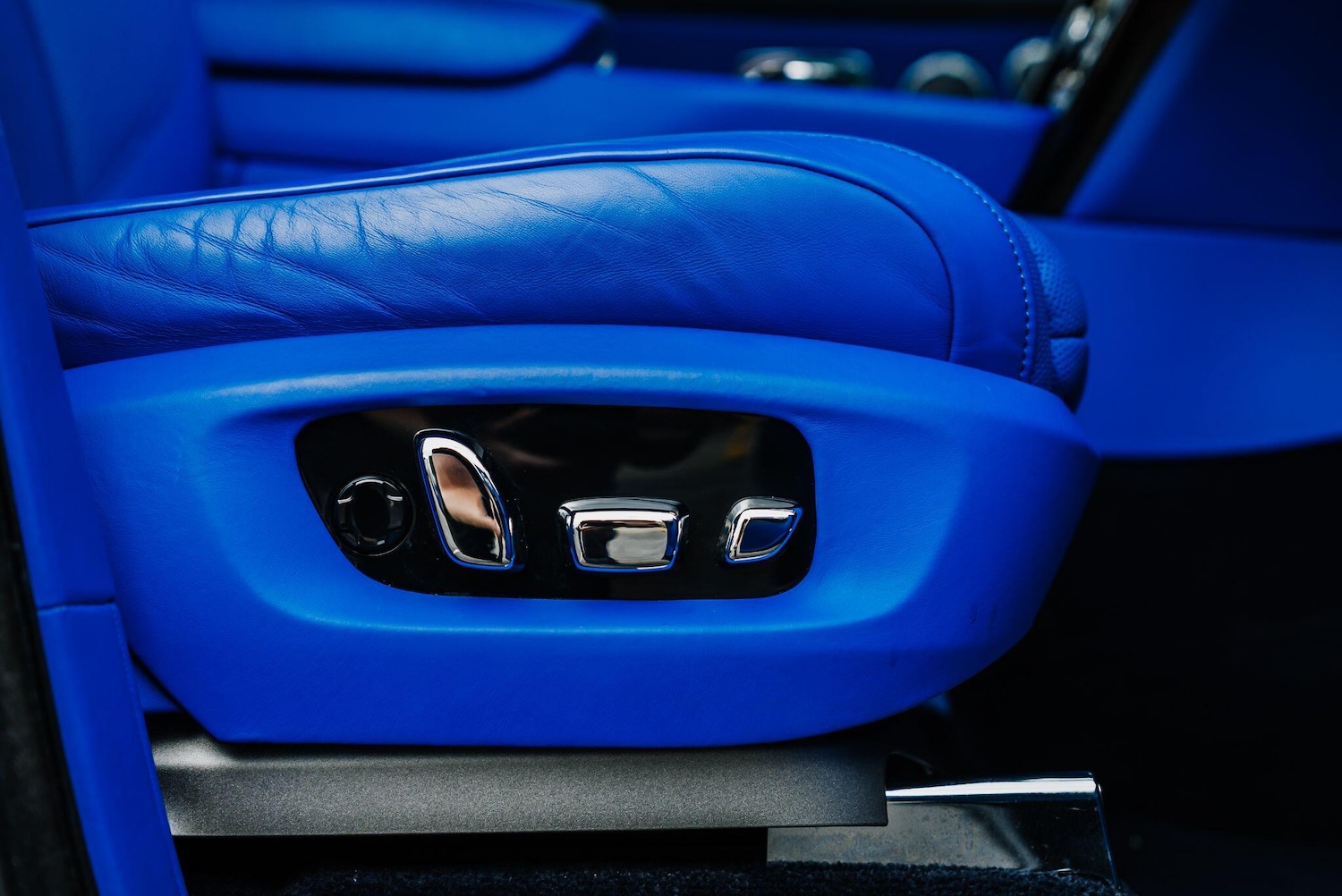 Used Rolls-Royce Cullinan 2020 for sale - 76283575: Photo 53